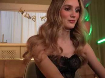 aurora_the_ballerina webcam chaturbate model stream image