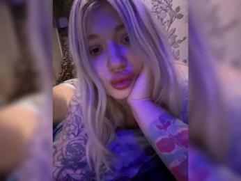 zipa878 webcam bongacams model stream image