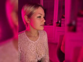 James-Eva0 webcam model stream image