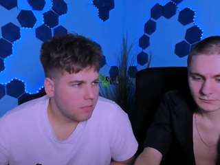 michael-strong webcam camsoda model stream image