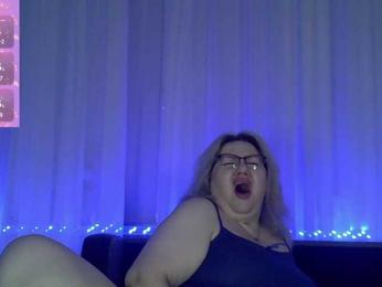 AngelinaGlam webcam bongacams model stream image