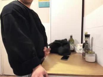 doriancretu95 webcam model stream image