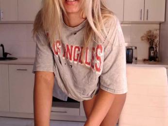 MilkaWay webcam model stream image