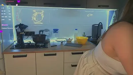 omg__leila webcam model stream image