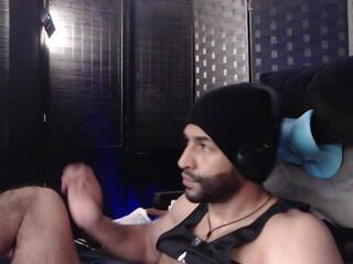 Ralf E webcam model stream image