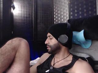 Ralf E webcam model stream image