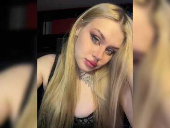 Miss_Nestle webcam bongacams model stream image