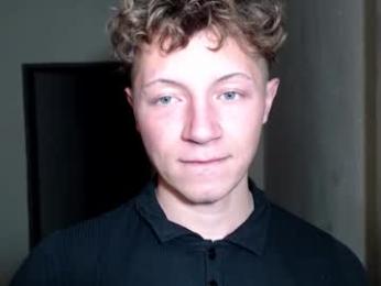 roastingcorn webcam model stream image