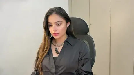 demieliss webcam model stream image