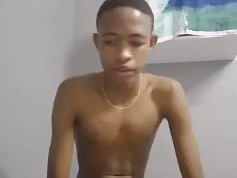 youngAndReckles webcam model stream image