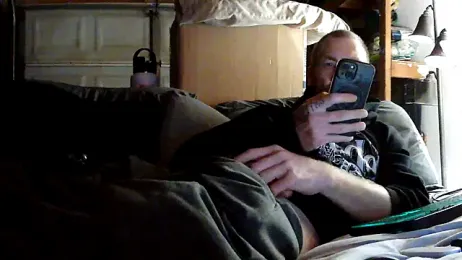 Tiggitytomociti webcam model stream image