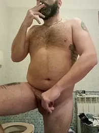 Gigi8412 webcam model stream image
