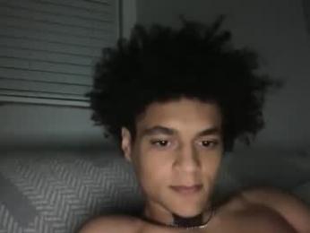 lightskinwithgirth webcam model stream image