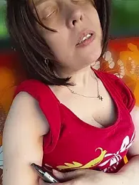 SweetTastes webcam model stream image
