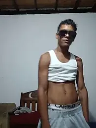 Brayam_30 webcam model stream image