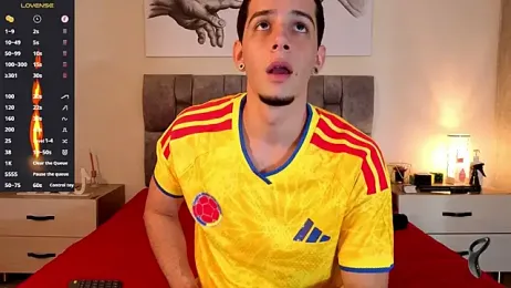 isaacblaze_ webcam model stream image