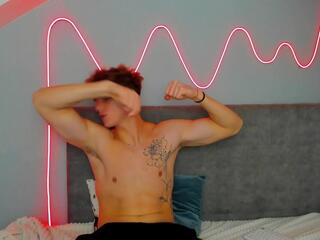 Denny Howard webcam model stream image