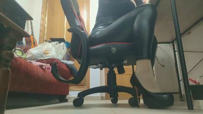 ChloeTvFem webcam model stream image