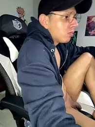 oppaboy webcam model stream image