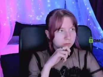 gloria_bubble webcam model stream image