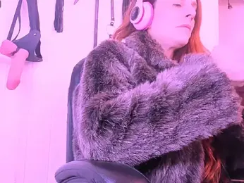 DommePoleDance webcam model stream image