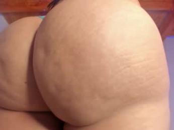 cute_ebonny webcam model stream image