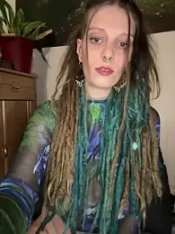 MenaDreadfull webcam stripchat model stream image