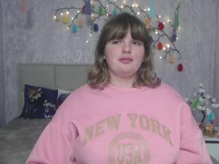 Stacey L webcam model stream image