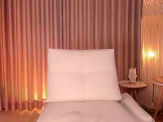 daphne-walton webcam camsoda model stream image