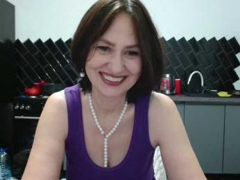 ANGELALADI webcam model stream image