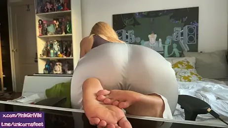 unicornsfeet webcam model stream image