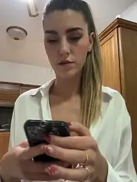 nicole_98 webcam model stream image