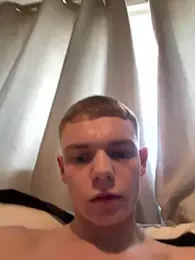 Ricowhiteteeth webcam model stream image