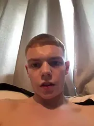 Ricowhiteteeth webcam model stream image