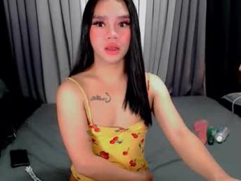 crytastal_lust1212 webcam model stream image