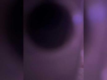 Azia_love_ webcam model stream image