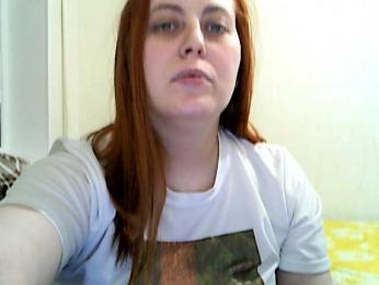 Madcouple webcam model stream image