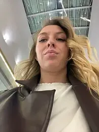 Sweet___Emily webcam stripchat model stream image