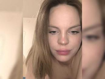 PregnantElf webcam model stream image