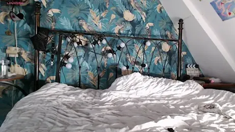 RubyLynxx webcam model stream image