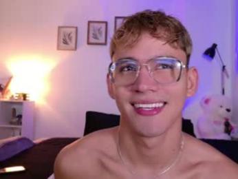 estebanperez_ webcam model stream image