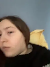 charmingggirl webcam stripchat model stream image