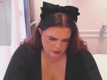 wow_its_kaitlyn webcam model stream image