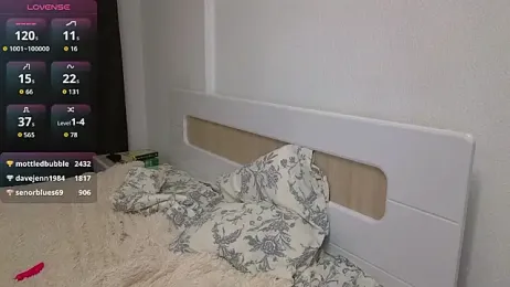 Milana15 webcam model stream image