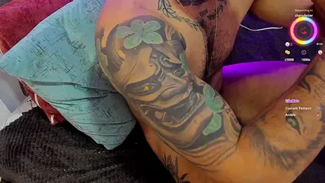 Hoot_tiger webcam model stream image