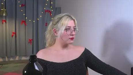 AdaGates webcam model stream image