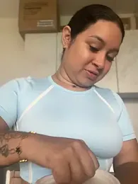 Pretty_Isadora webcam model stream image