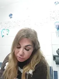 Alisasex@xh webcam model stream image