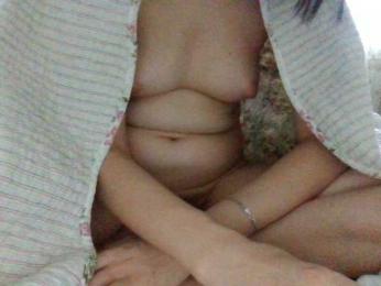 Modelsn webcam model stream image