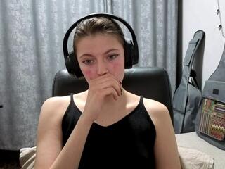 Jackelyn Garhart webcam model stream image